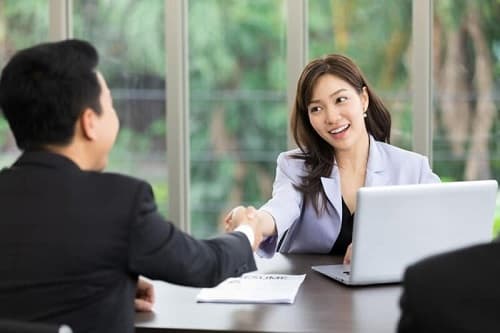 Bạn hiểu như thế nào về một buổi phỏng vấn?