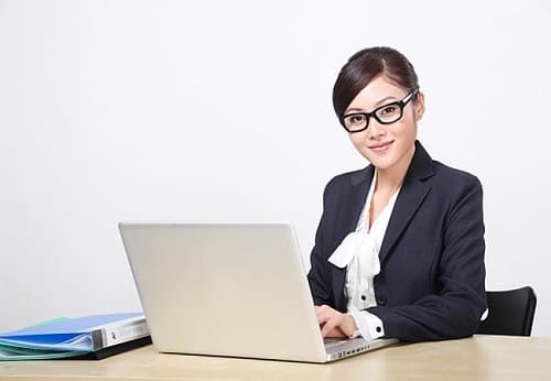 Mặc thế nào trong ngày đầu tiên đi làm?