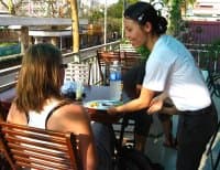 Ứng xử với sự tức giận của khách hàng