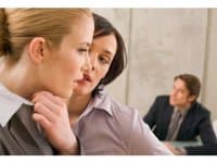 Đối phó với những “kẻ thù” nơi công sở