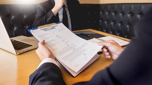 Tăng sức mạnh thư xin việc với bí quyết “5 CÓ – 1 KHÔNG”