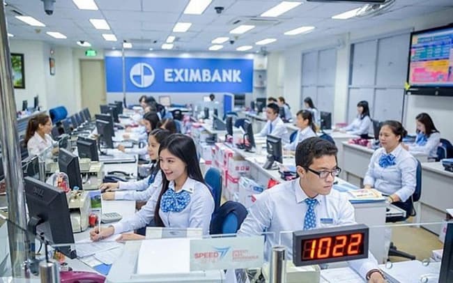 Nhân sự hội sở: Lợi thế cạnh tranh quan trọng của ngân hàng