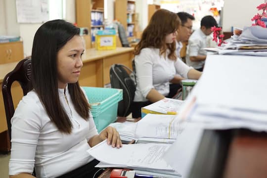 Năm 2020, cắt giảm hơn 6.000 biên chế công chức