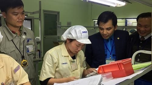 Bảo vệ quyền lợi cho trên 350 người lao động