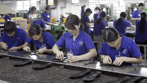 Doanh nghiệp có quyền quy định lịch nghỉ hằng năm?