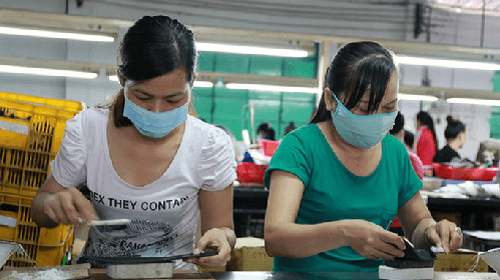 6 trường hợp được nghỉ hưu trước tuổi hưởng nguyên lương từ 2021