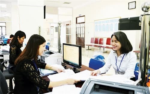 Các khoản thu nhập, mức lương tháng đóng BHXH năm 2021