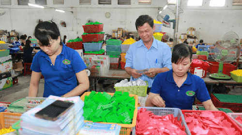 Hướng dẫn mới về mức lương, phụ cấp lương trong hợp đồng lao động