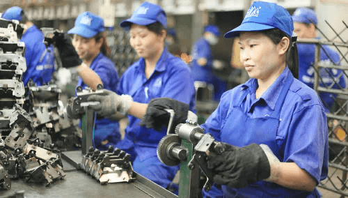 Đơn phương chấm dứt hợp đồng có được nhận trợ cấp thôi việc?