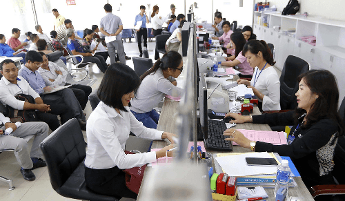 Chuyển từ viên chức sang công chức cần phải có điều kiện gì?