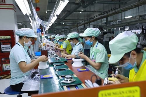 Thỏa thuận tạm hoãn hợp đồng lao động được lập thế nào?
