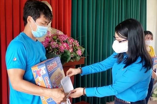 Quyết định 3089 của Tổng LĐLĐVN giúp người lao động “3 tại chỗ” yên tâm sản xuất
