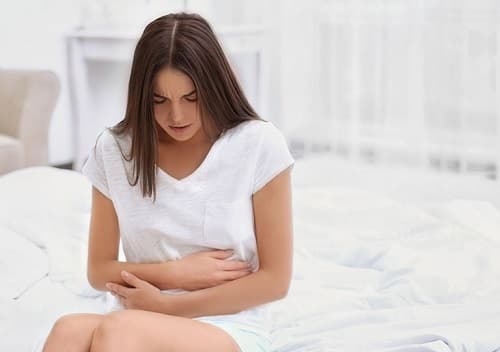 Lao động nữ không nghỉ trong thời gian được nghỉ hành kinh thì có được công ty trả tiền làm thêm không?