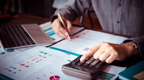 Chi phí tài chính là gì? Tổng hợp những điều cần biết về chi phí tài chính