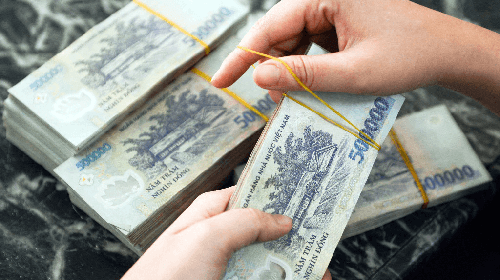 Từ năm 2021, người lao động sẽ được thưởng bằng nhiều hình thức ngoài tiền mặt