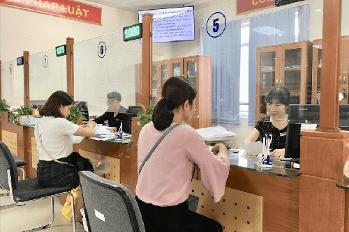 Các khoản thu nhập, mức lương tháng đóng BHXH năm 2021