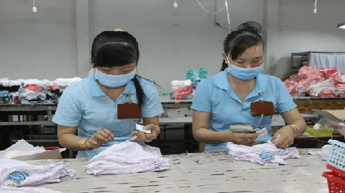 Quyền lợi của người lao động khi đơn phương chấm dứt hợp đồng lao động đúng luật